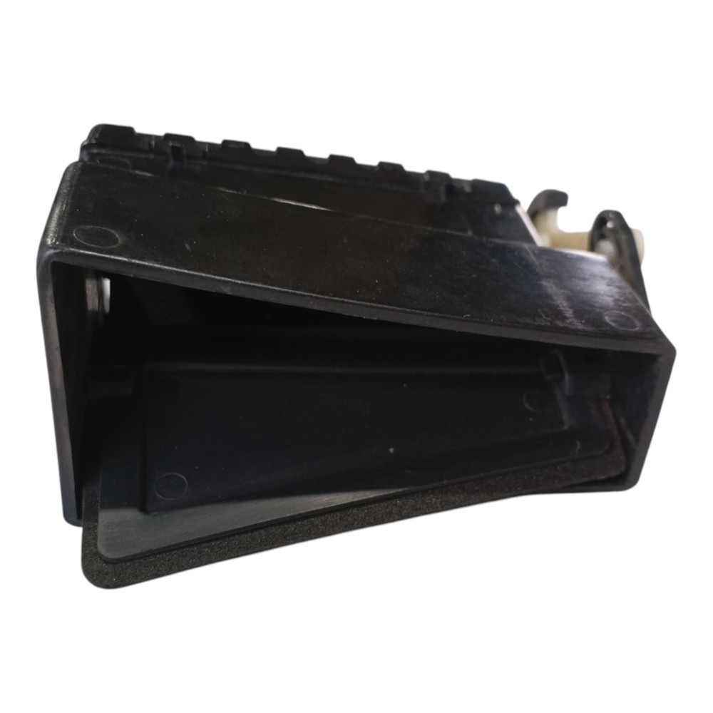 Difusor Ar Central Esquerdo Chery Cielo 2010 A 2012 V111 8