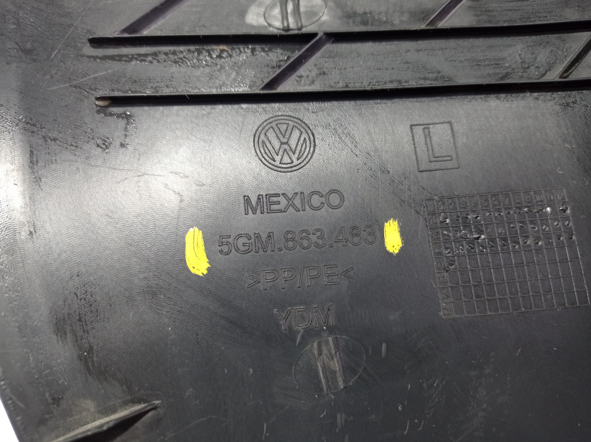 Acabamento Pé Coluna Diant Esquerda Vw Golf Tsi 2017 V585 7
