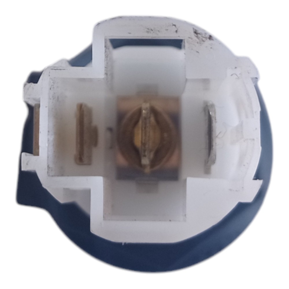Tomada 12 Volts Porta Mala Direita Porsche Cayenne S 2003 5