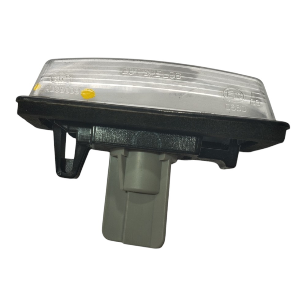 Lanterna Luz De Placa Nissan Leaf 2023 V632 4