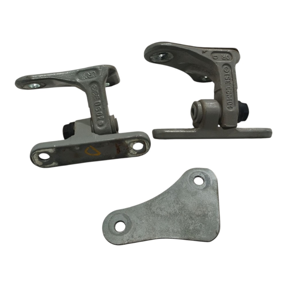 Dobradiça Porta Dianteira Direita Mercedes C180 2007 V661 5