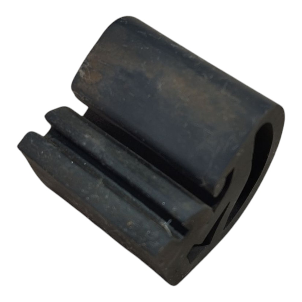 Batente Capô Mitsubishi L200 Sport 2004 V638 6