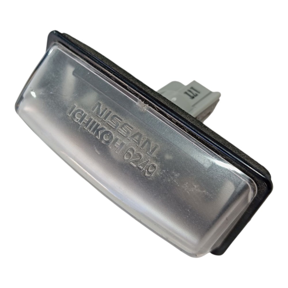 Luz Placa Nissan Leaf 2023 A098009 V632 1