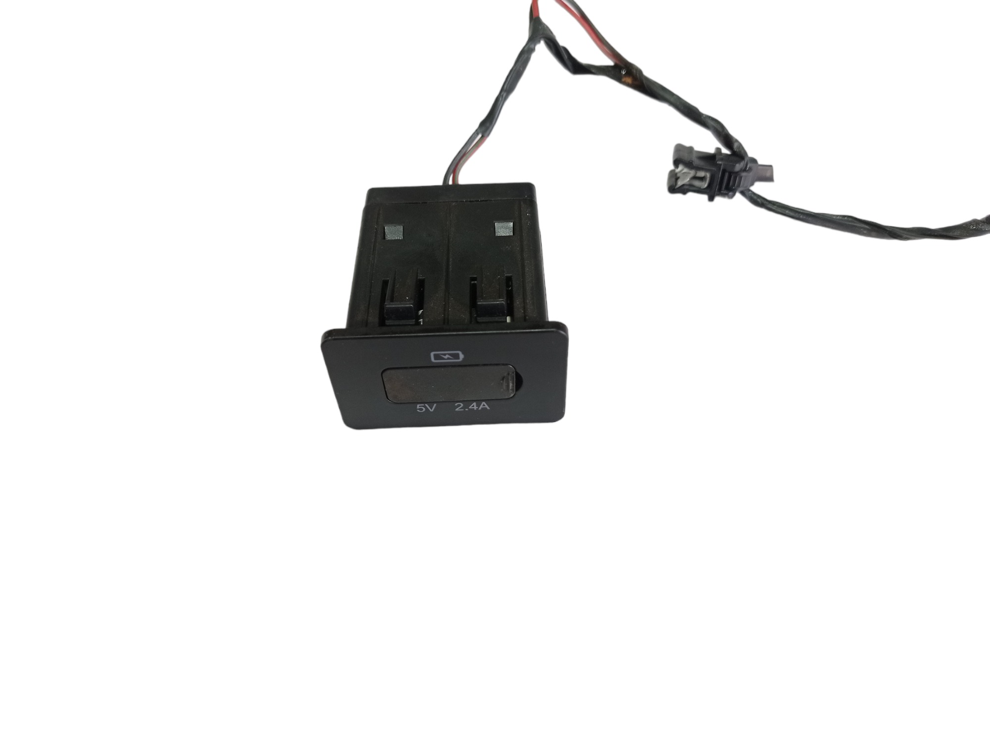 Entrada Usb 5v Jac T40 1.5 2019 V565 4