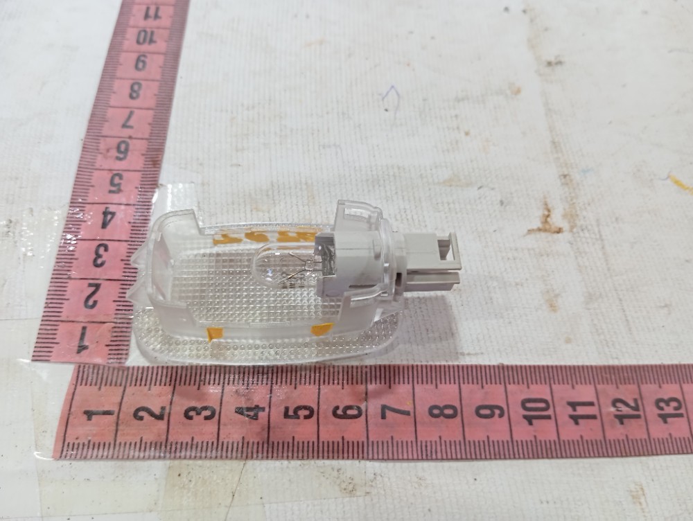 Luz Lanterna Teto Mercedes B180 2006 A 2011 V630 6