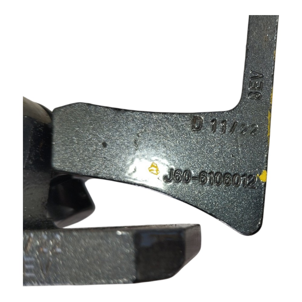 Dobradiça Superior Traseira Esq Chery Tiggo 7 2022 2024 V640 8