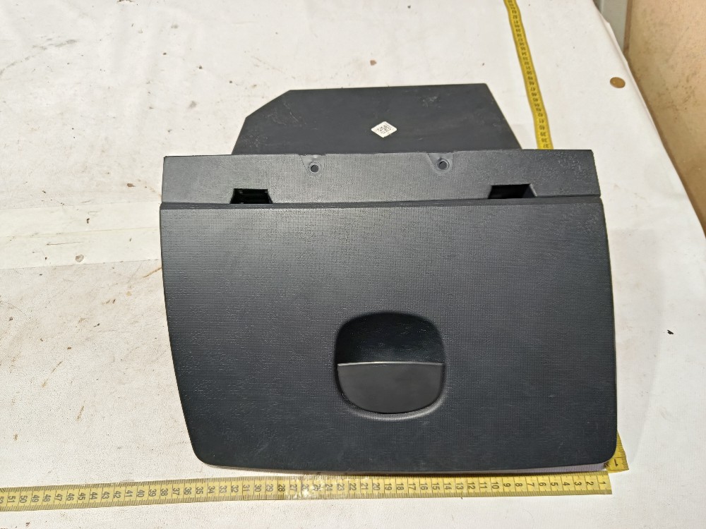 Porta luvas Fiat Mobi 2018 7
