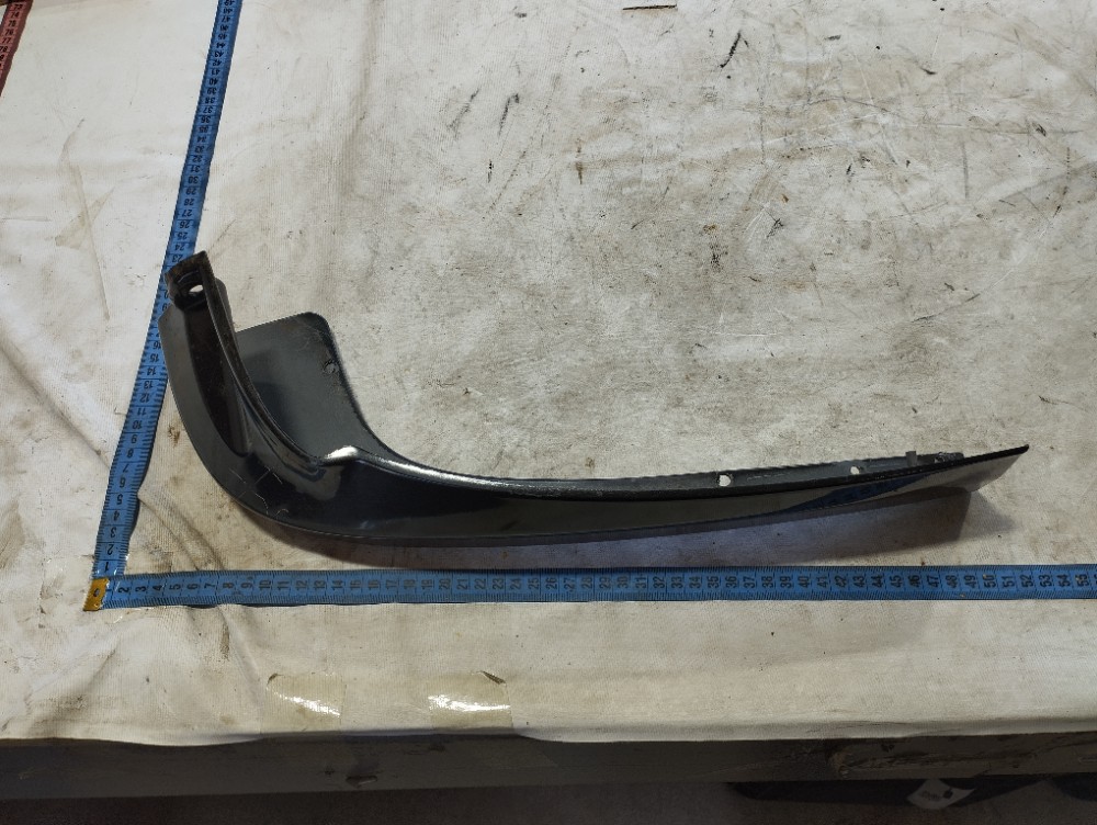 Moldura Paralama Dianteiro Direito Chrysler Caravan V578 8