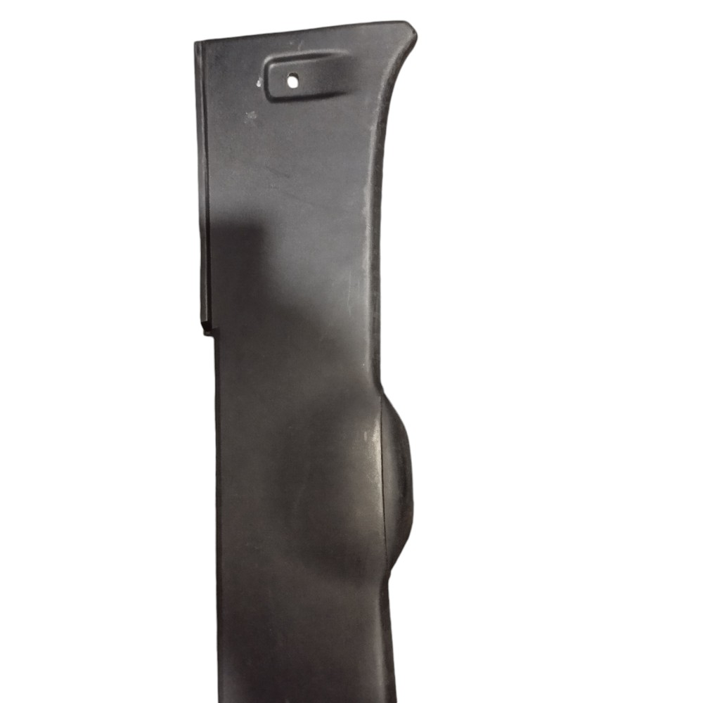 Moldura Revestimento Porta Malas Peugeot 208 2017  2018