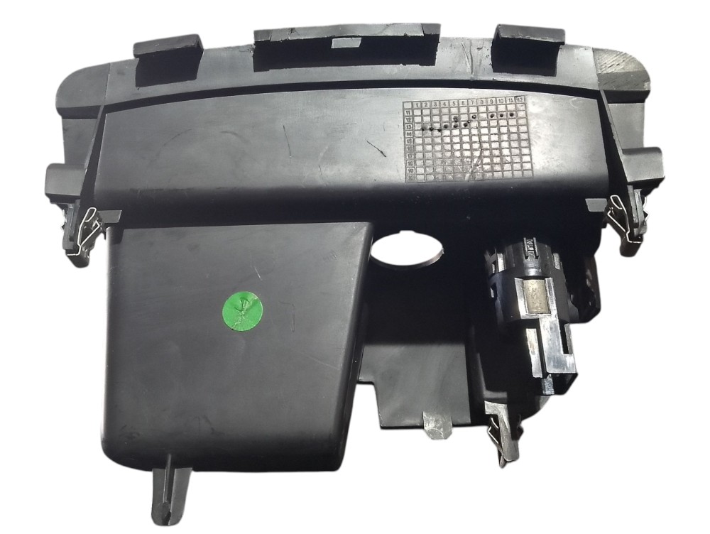 Porta Moldura Usb Entrada Cinzeiro 12v Peugeot 208 2013 2014
