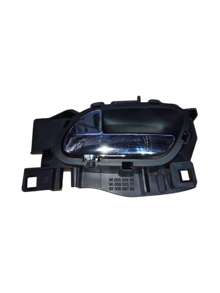 Maçaneta Interna Dianteiro Esquerdo Peugeot 408 2012 Prata Dianteira