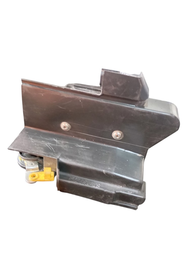 Fechadura Porta Traseira Esquerda Renault Duster 2021 2022