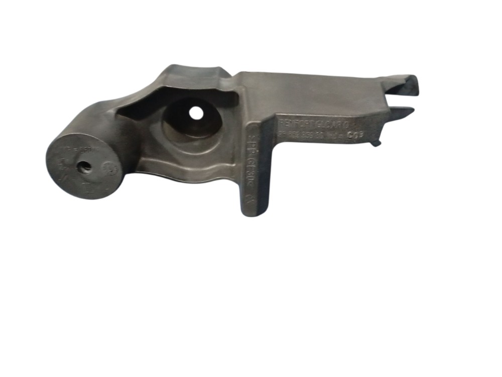 Guia Parachoque Traseiro Esquerdo Peugeot 3008 Griffe Thp