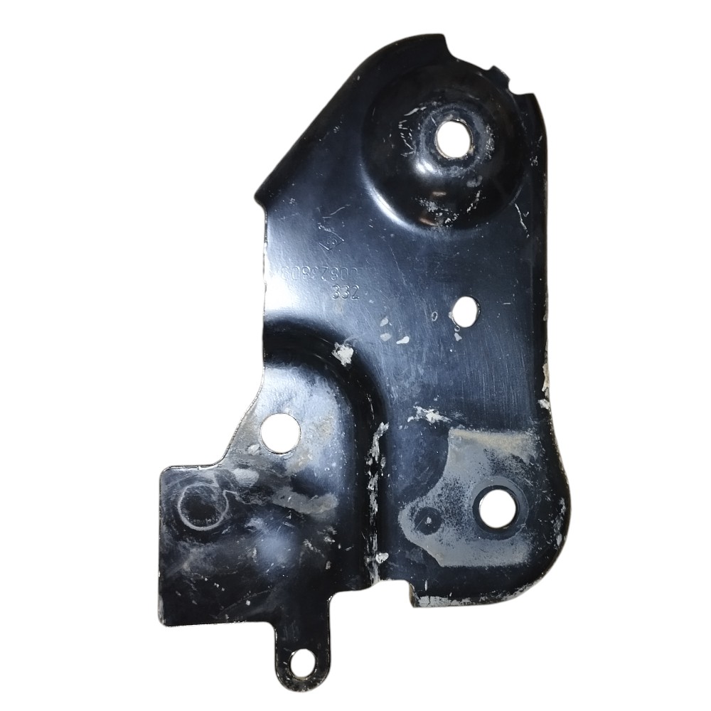 Suporte Do Agregado Traseiro Esquerdo Duster 1.6 2018 2019