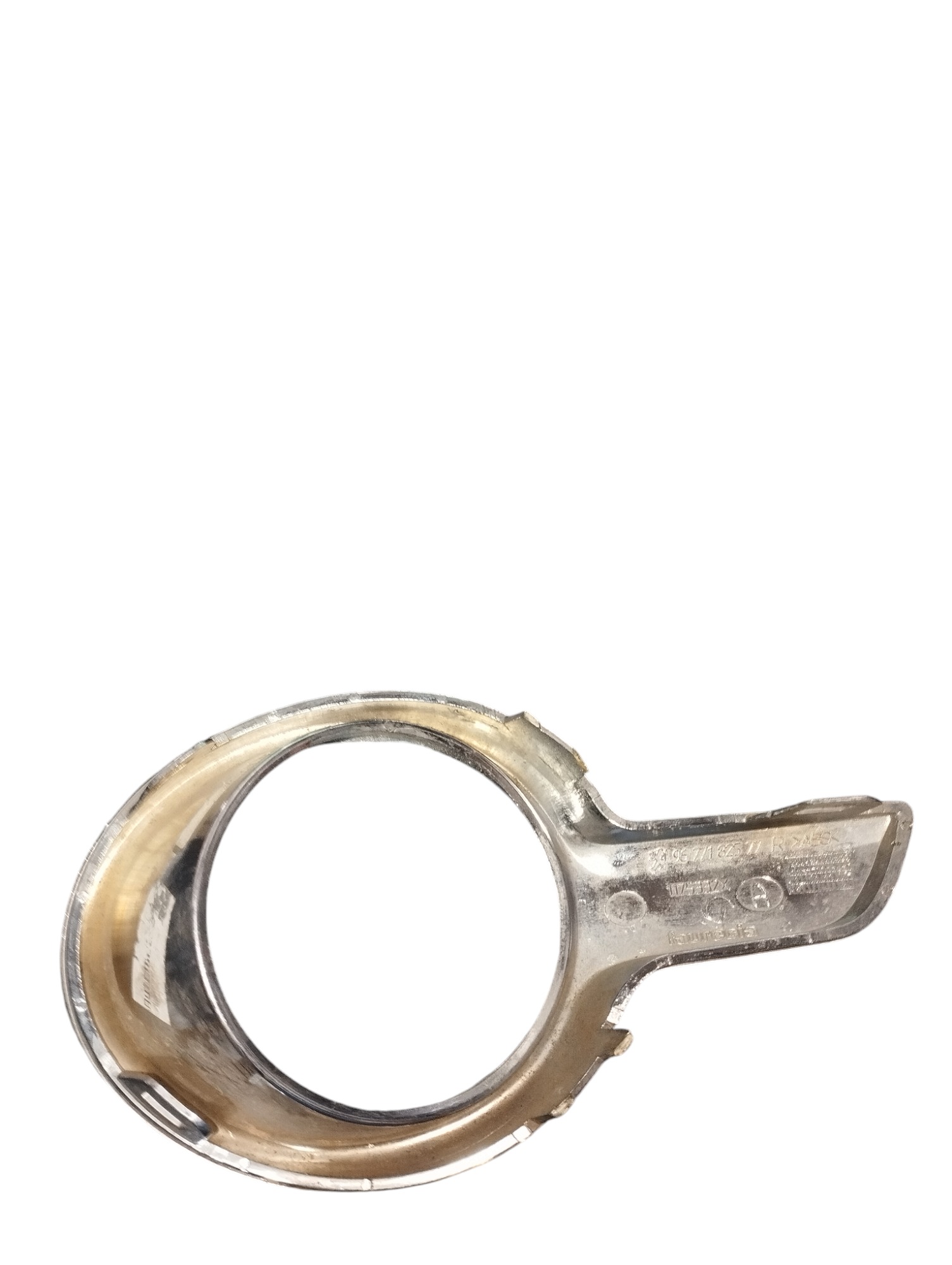 Moldura Acabamento Farol Milha Direito Peugeot 208 2016 Cromado Direito