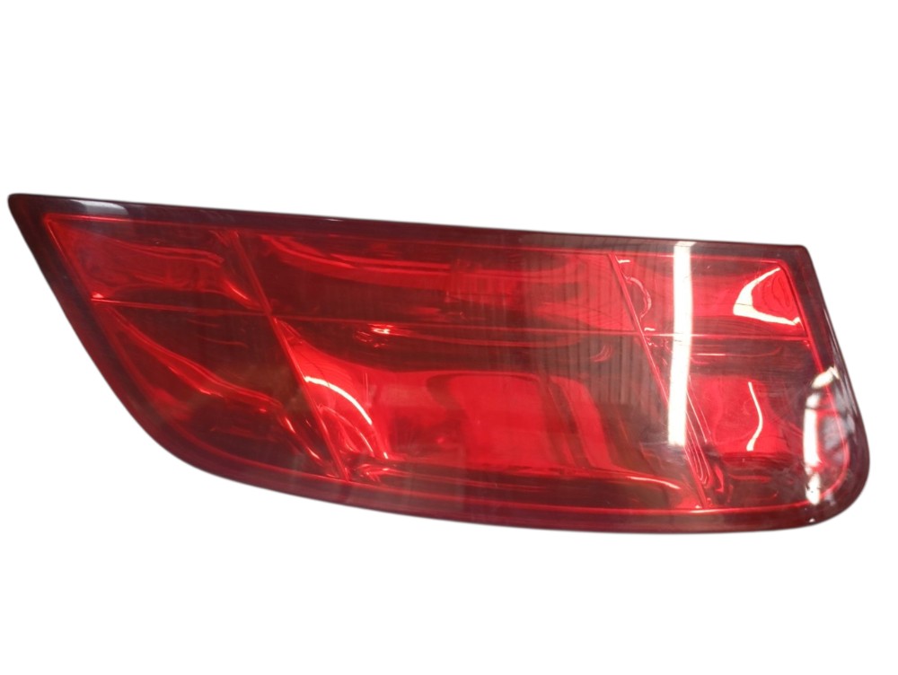 Lanterna Tampa Traseira Direita Fiat Siena G3 2004 2012 Direito/passageiro