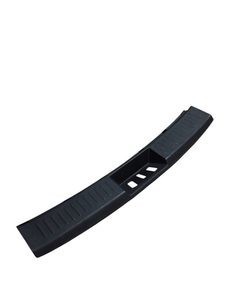 Soleira Porta Malas Tiggo 8 1.6 Tgdi 2021 2022 Preto