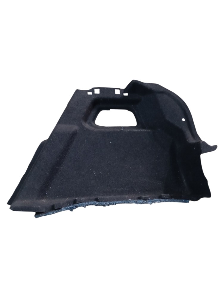 Forro porta mala lado direito Peugeot 208 1.6 2022 2023
