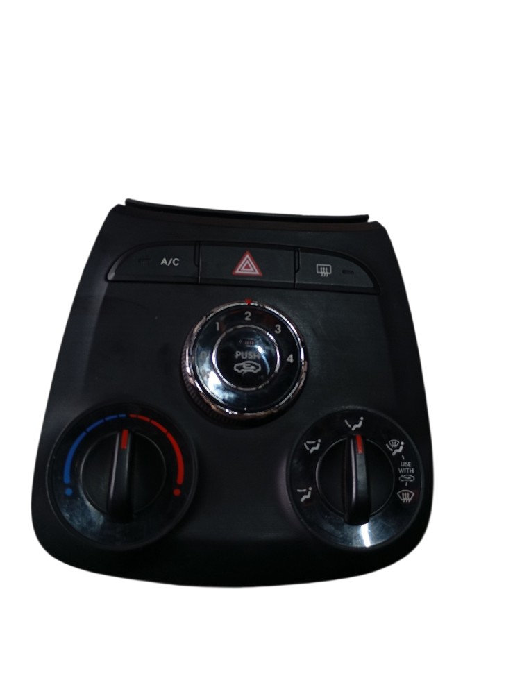 Comando painel ar condicionado Hyundai HB20 2012 2019