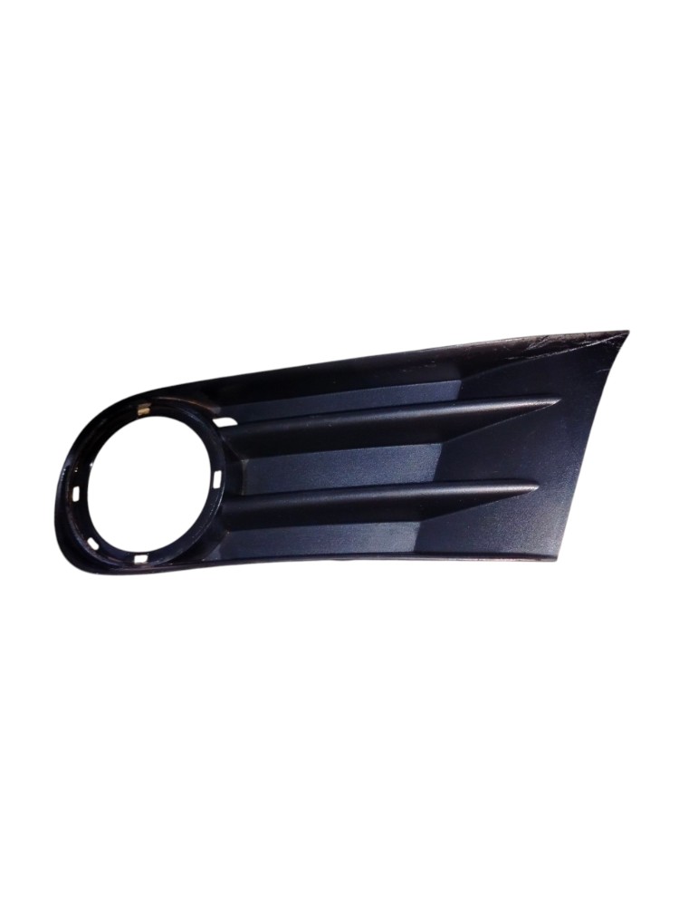 Moldura Farol Milha Esquerda Volkswagen Voyage 2011