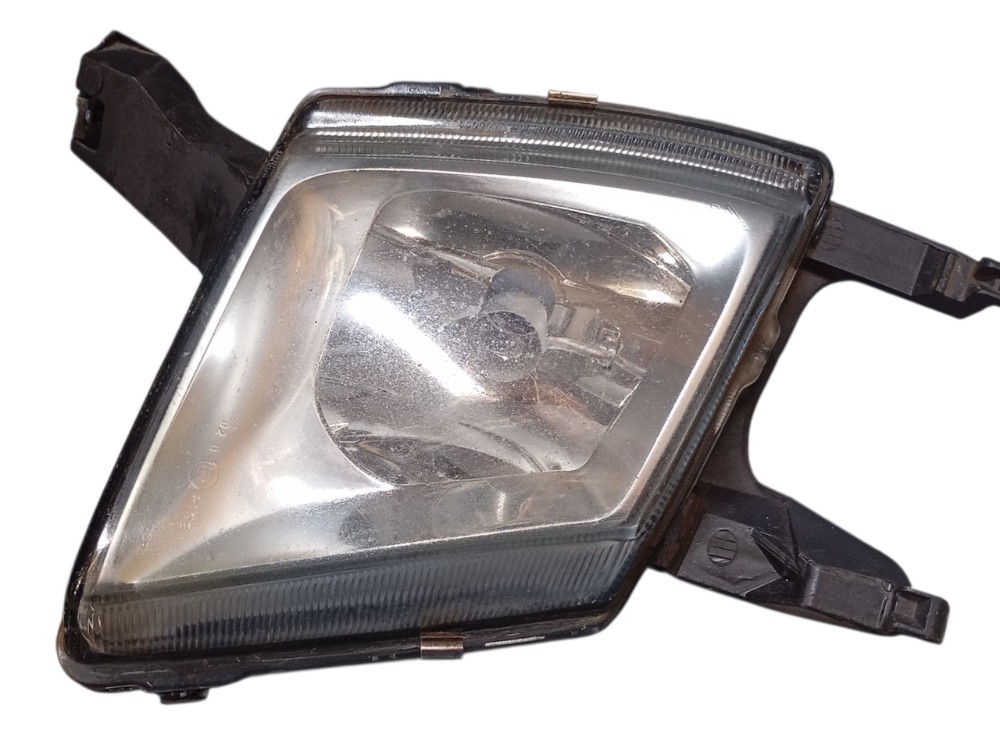 Farol Milha Dianteiro Direito Peugeot 407 2.0 16V 2005 2010