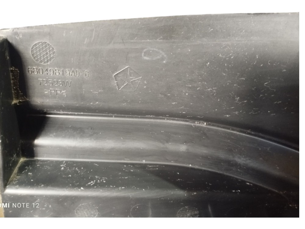 Suporte Silenciador Painel Esquerdo Grand Cherokee 2010 2011