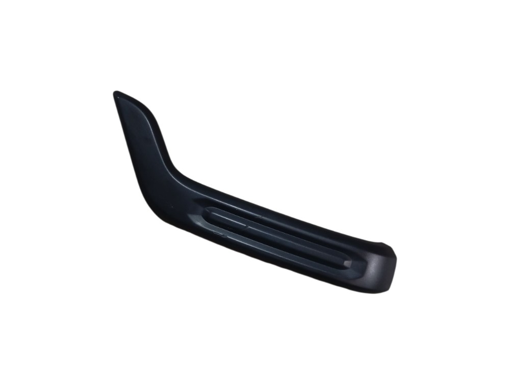 Moldura friso interno porta direita Renault Duster 2021 2022