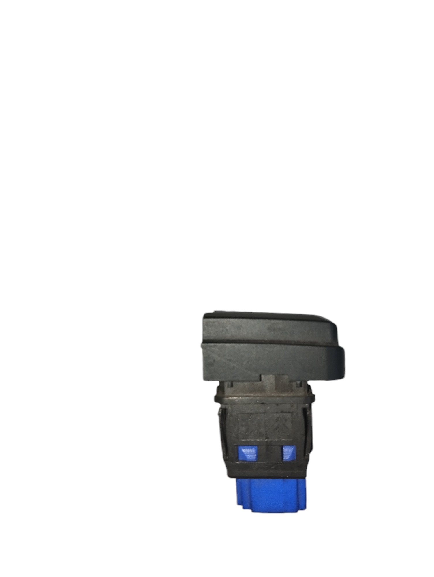 Botao pisca alerta interruptor paine peugeot 208 2013 a 2017 1
