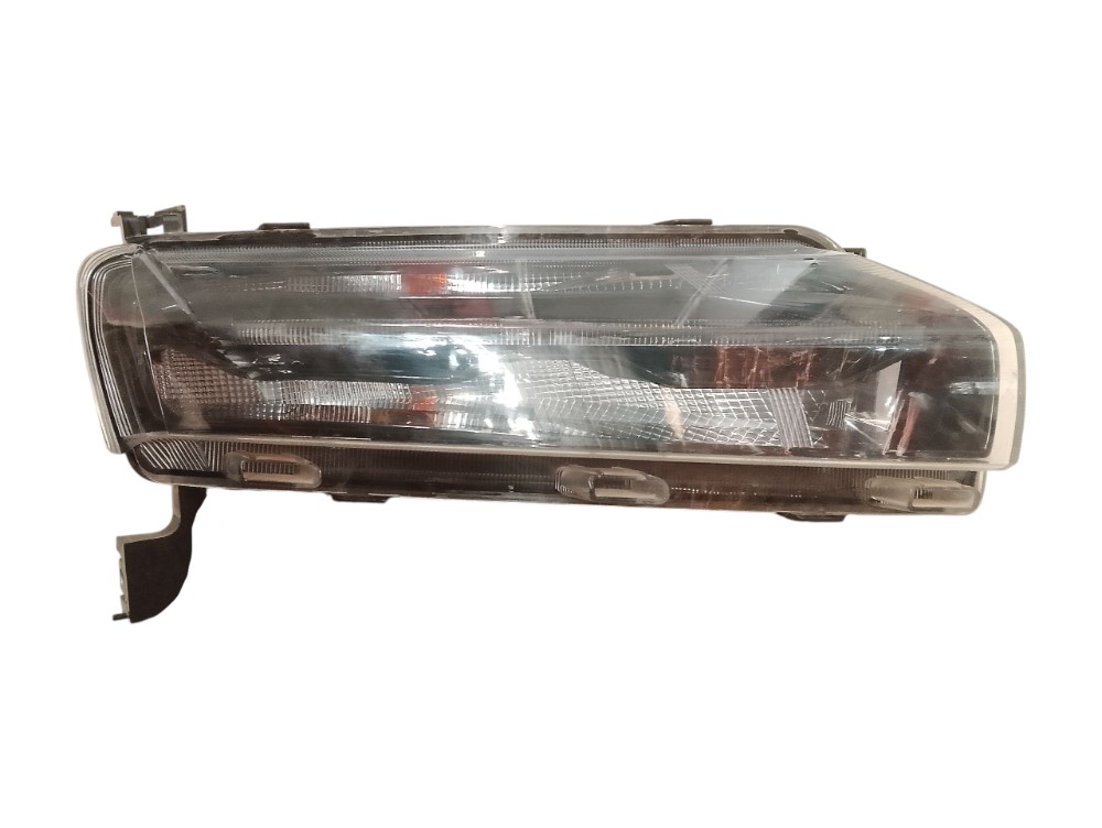 Farol Dianteiro Superior Esquerdo Renault Kwid 1.0 2024 Esquerdo/motorista