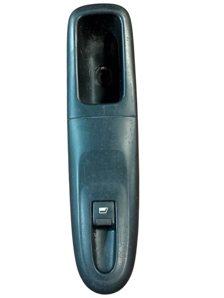 Interruptor Botao Vidro Traseiro Esquerdo Peugeot 406 2005