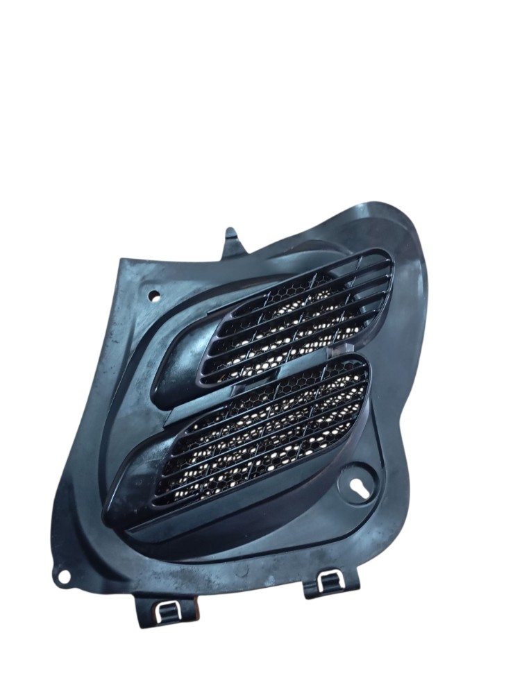Difusor Entrada De Ar Capô Peugeot 207 1.4 2012 2013