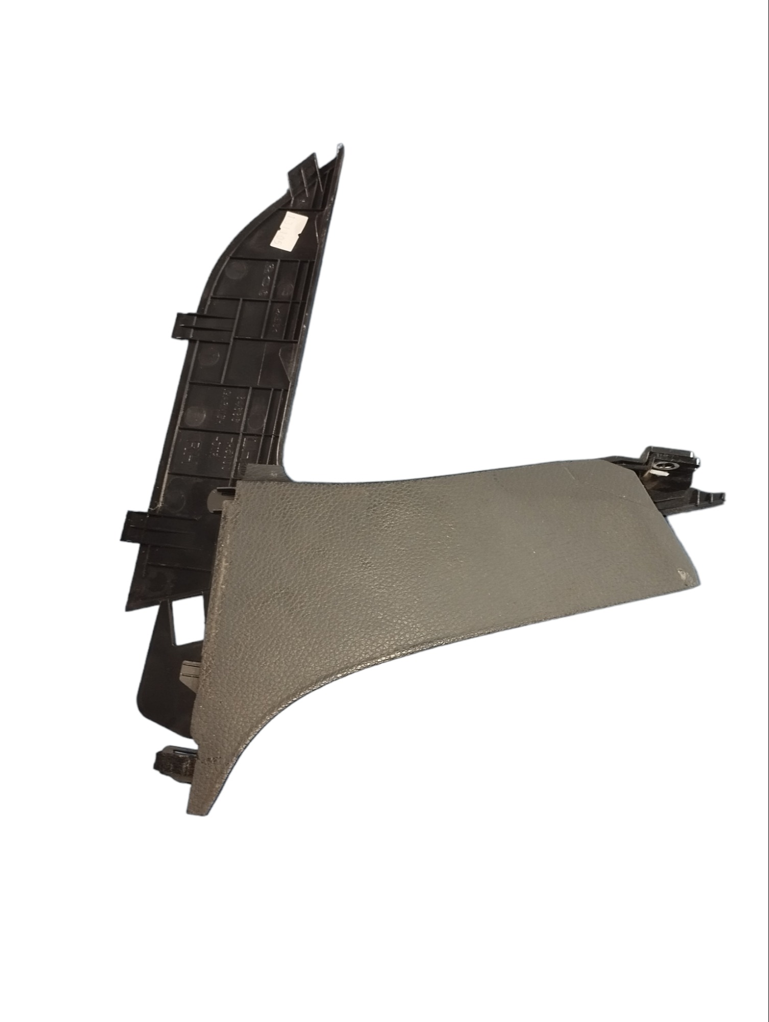 Acabamento Direito  Coluna Central Hyundai I30 2013 1