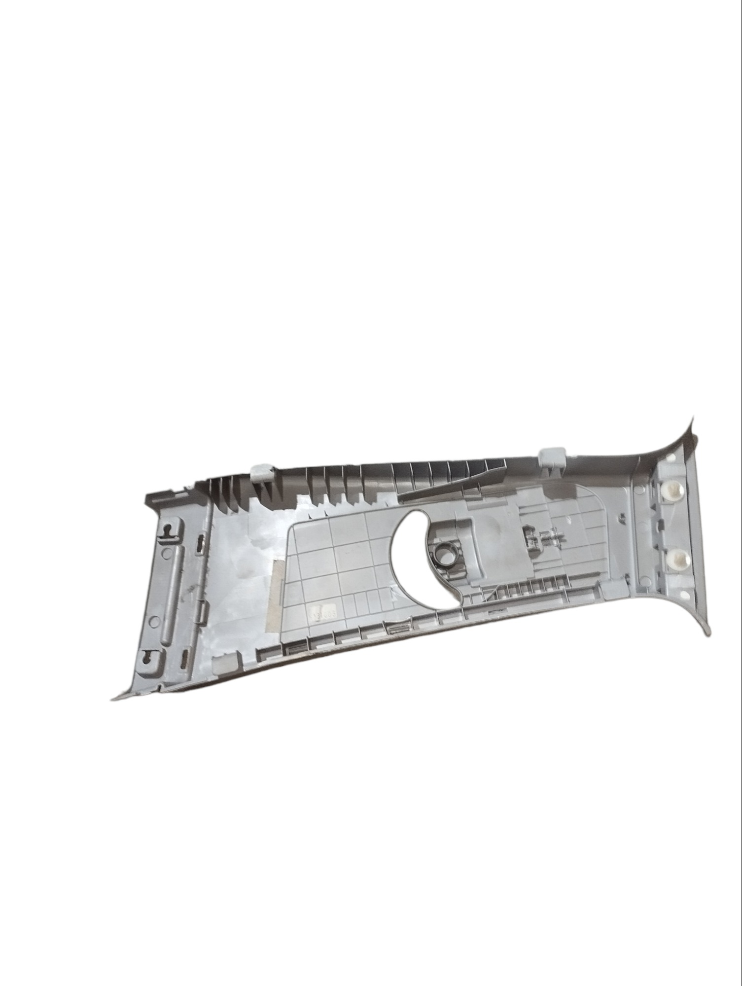 Acabamento Lateral Da Coluna Lado Direito Hyundai I30 2015 4