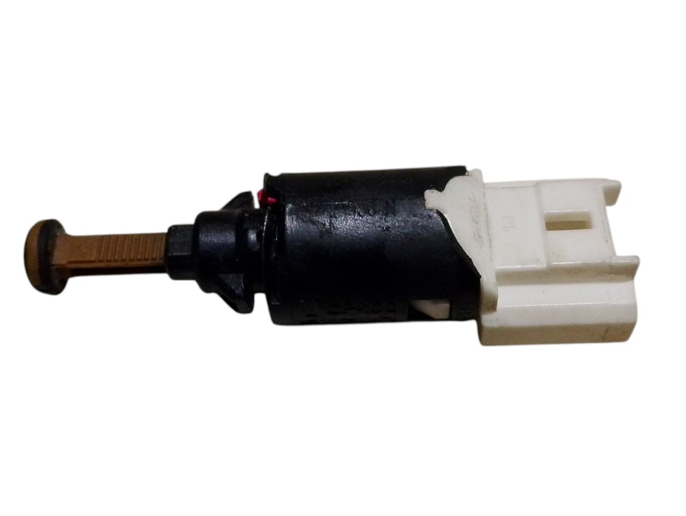 Interruptor sensor freio citroen c3 1.5 2012 2013