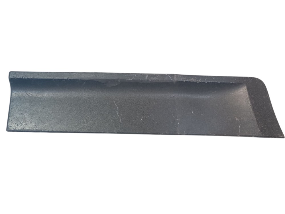 Moldura Porta Traseira Direita Hyundai Creta 2016 2017 2021