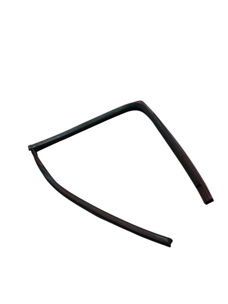 Borracha Guarnição Trasei Esquerd Renault Symbol 2010 A 2012 Preto