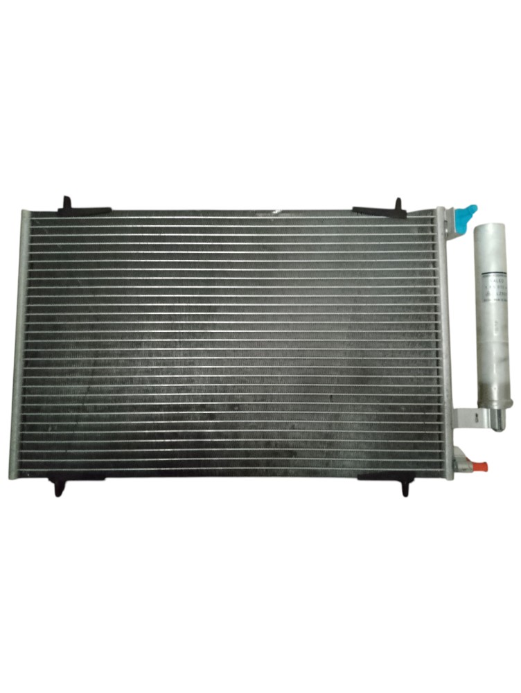 Condensador Ar Condicionado Peugeot 207 1.6 2009 2010
