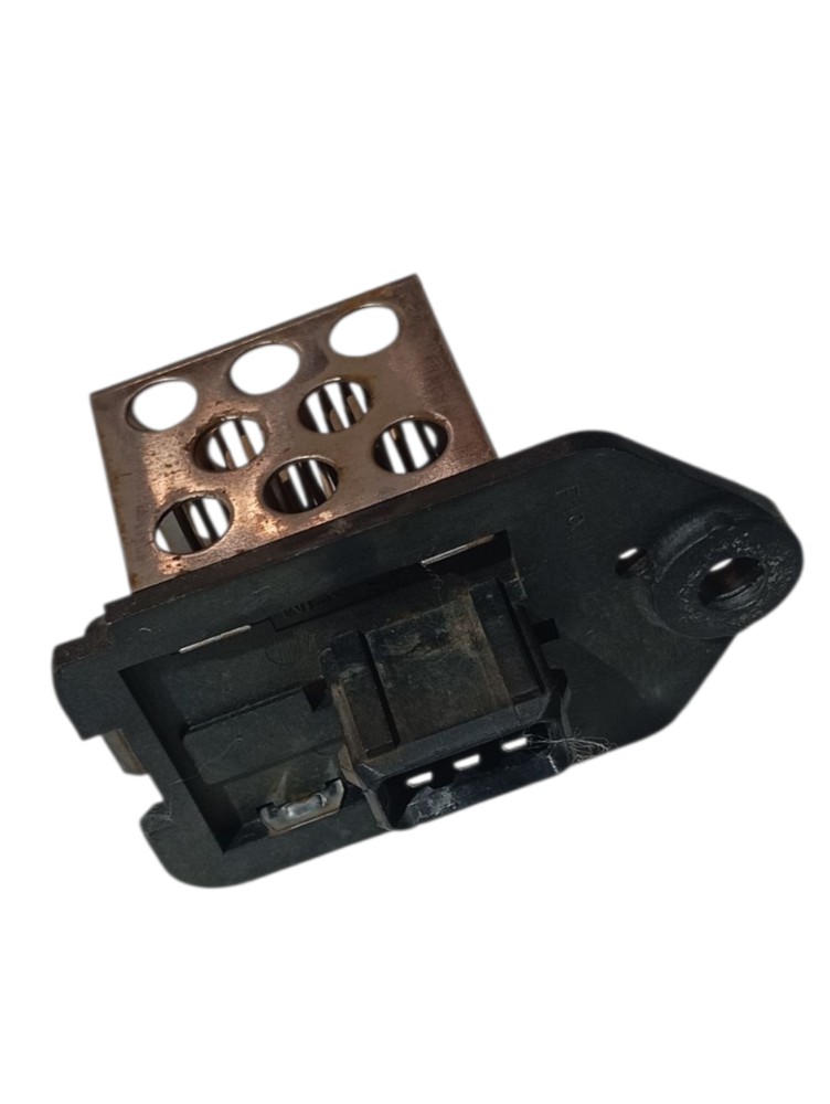 Resistência Ventoinha Radiador Peugeot 206  1.6 16V 2010