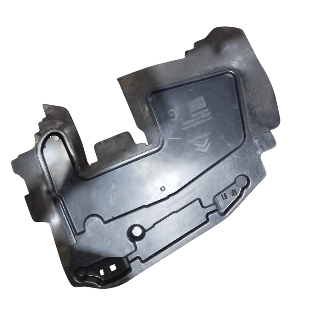 Defletor Radiador Esquerdo Citroen C3 2013 2014 A 2018