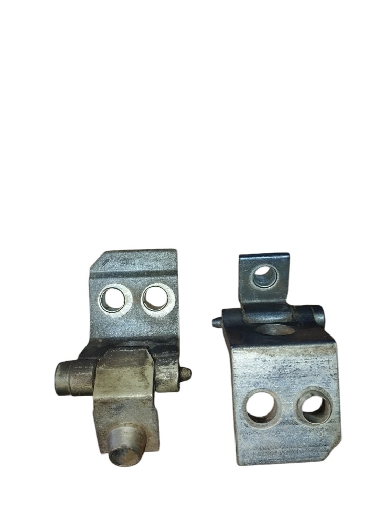 Dobradiça Porta Dianteira Direita Peugeot 207 2012
