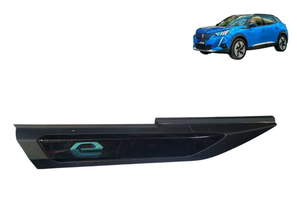 Moldura Friso Paralama D.D Peugeot 2008 Elétrico 2023 2025