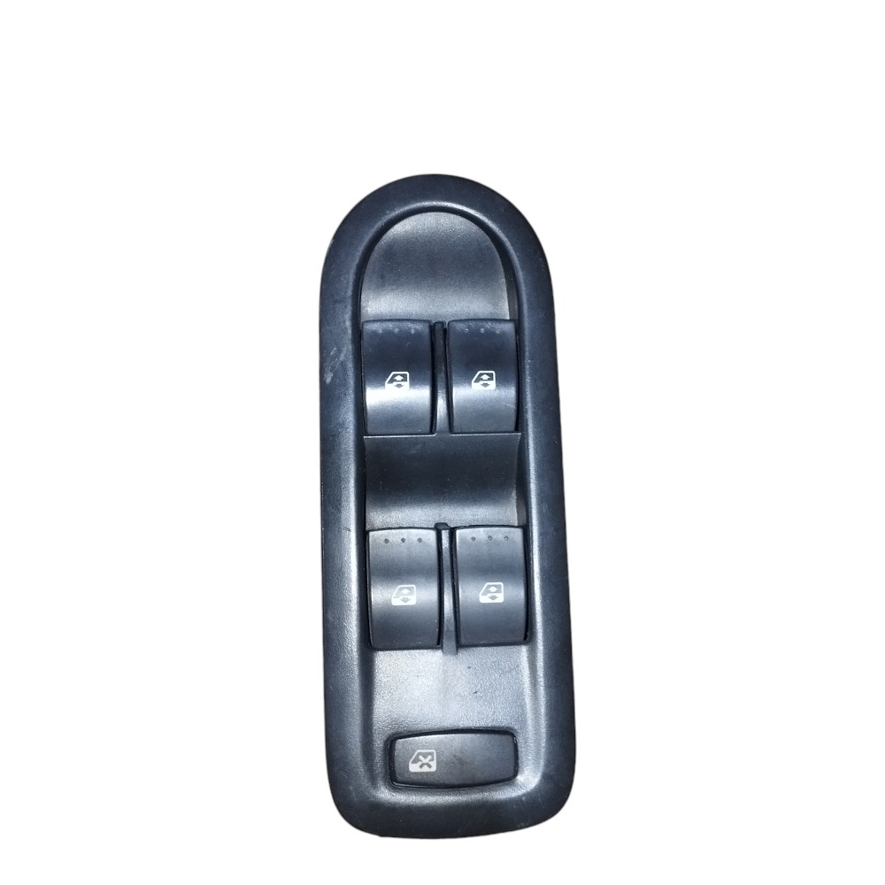 Comando Vidro Dianteiro Direito Renault Duster 2016 A 2019