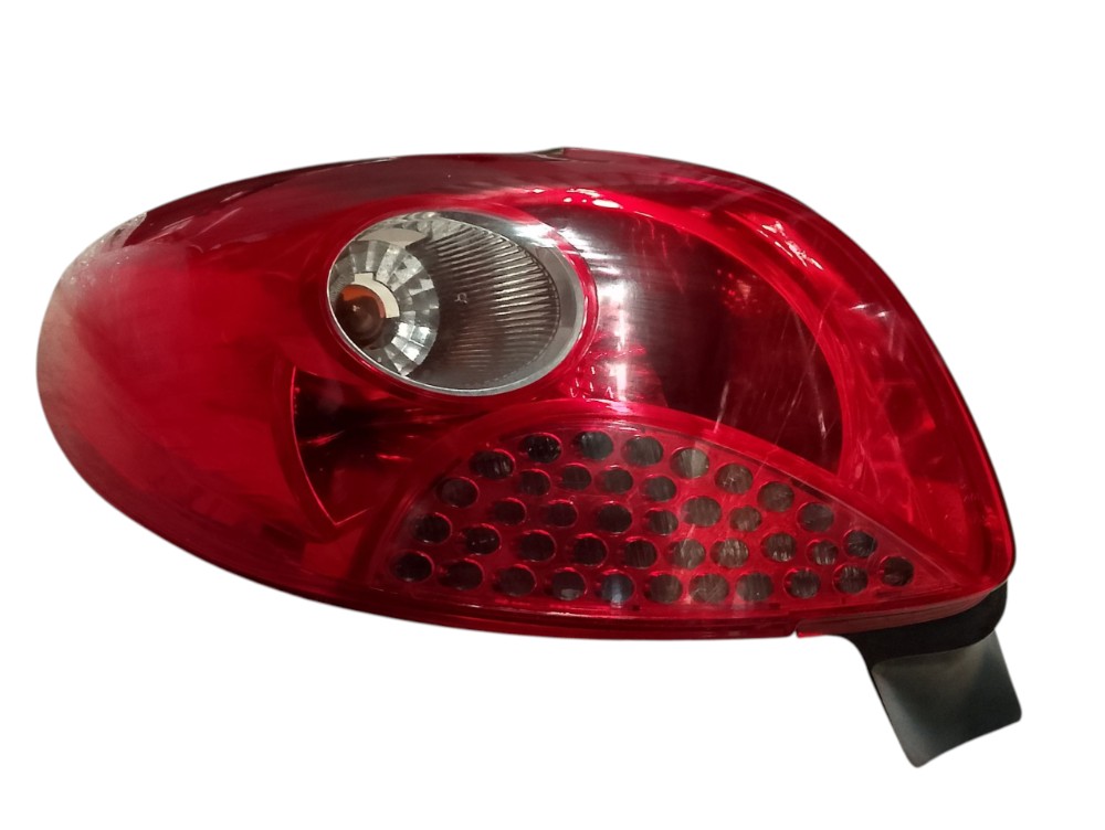 Lanterna traseira esquerda peugeot 207 1.6 2009 2010