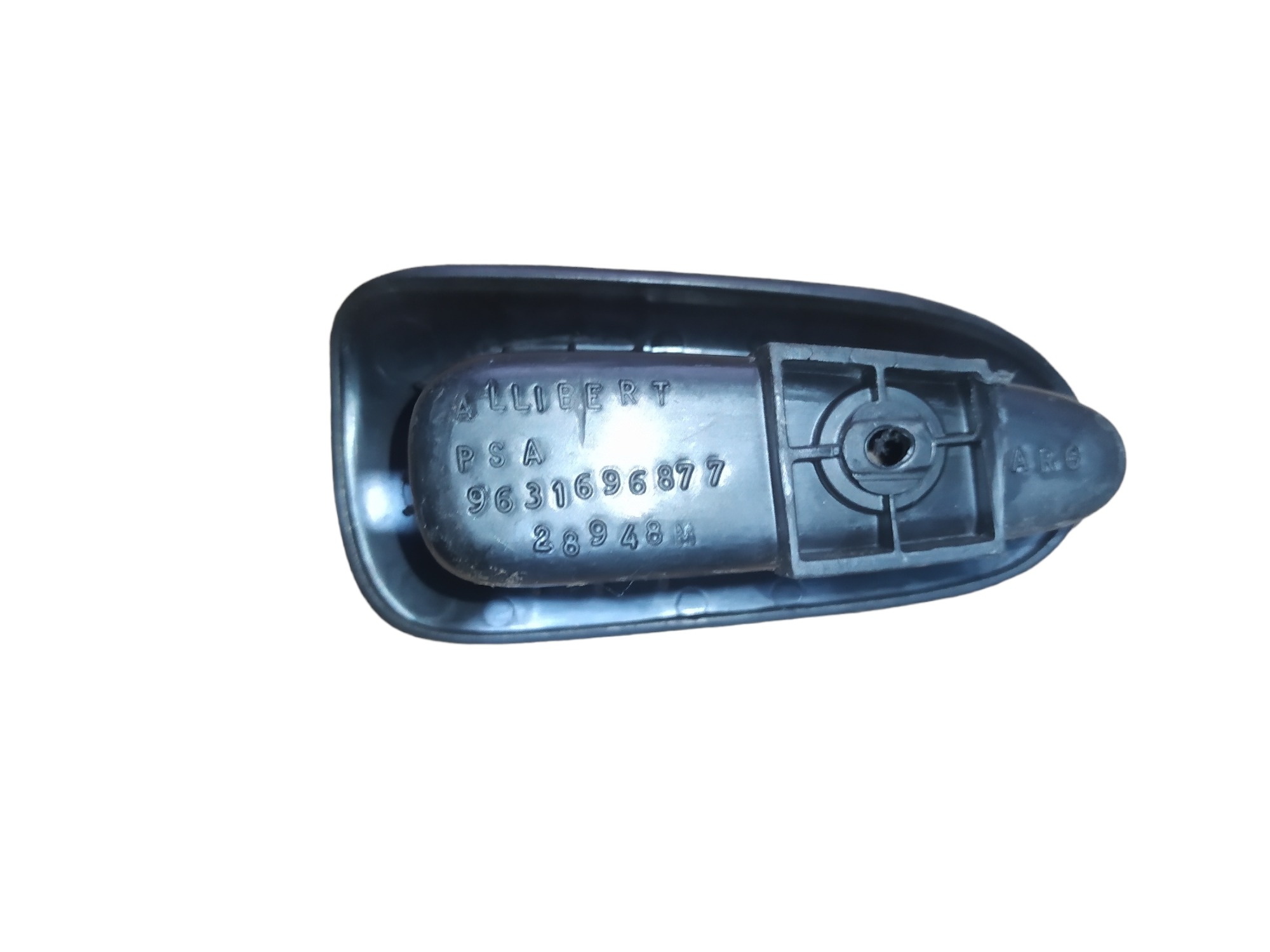 Puxador Porta Traseiro Esquerdo Peugeot 206 2000 A 2013