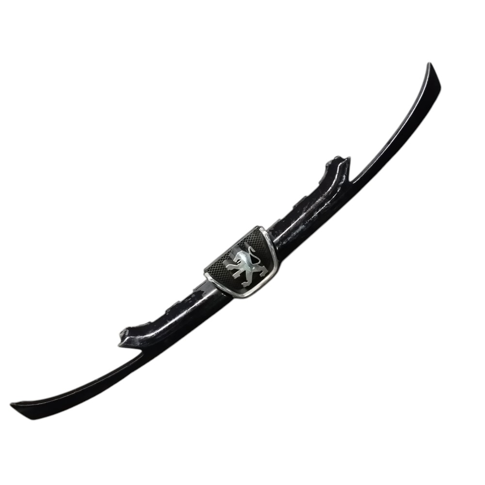 Moldura Grade Parachoque Dianteiro Peugeot 206 Sw  2007 2008