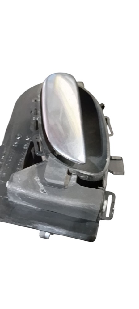 Maçaneta Peugeot 206 Interna Lado Direito 2009 Prata Dianteira/traseira