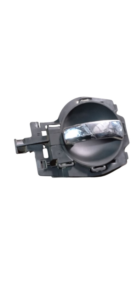 Maçaneta Int. Tras. LE Citroen C3 2005 2010  9647164377