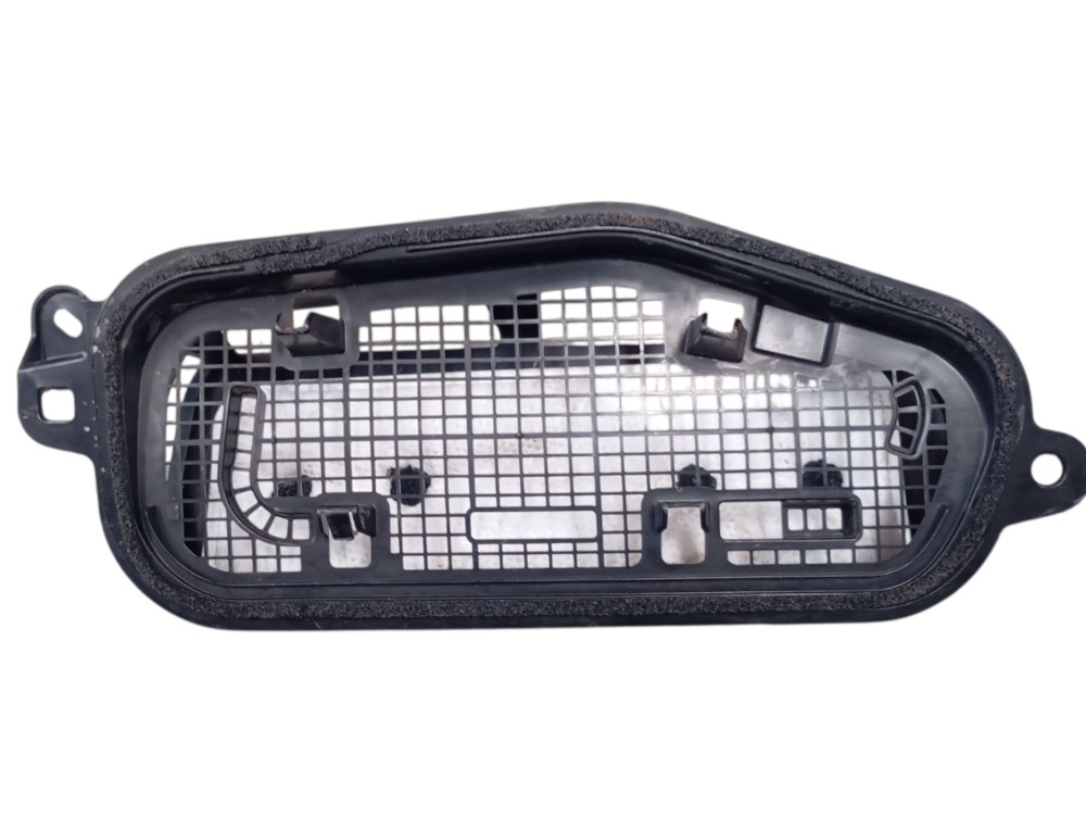 Grade Entrada Ar Painel Peugeot 208 2021 2024