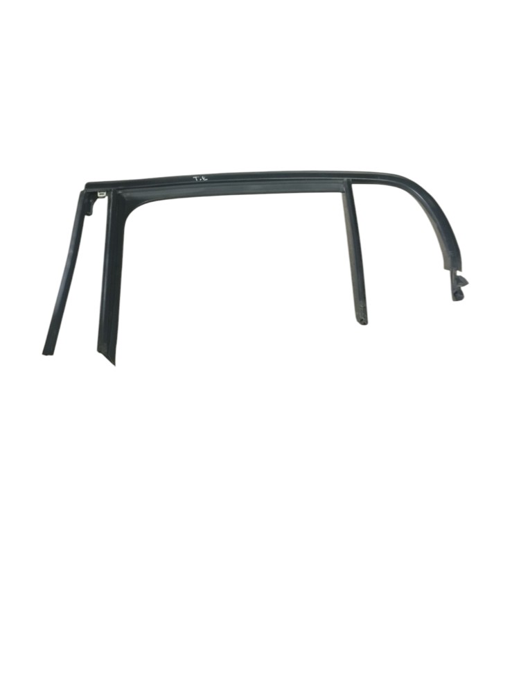 Canaleta Do Vidro Traseiro Esquerdo Peugeot 208 2021 2023