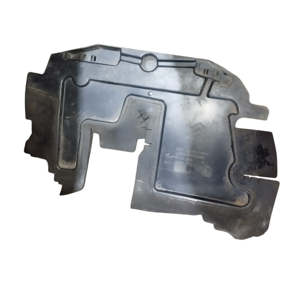 Defletor Ar Radiador Direito Citroen C3 2013 2014 A 2021